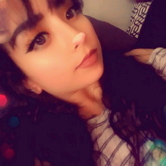 nicola_ana